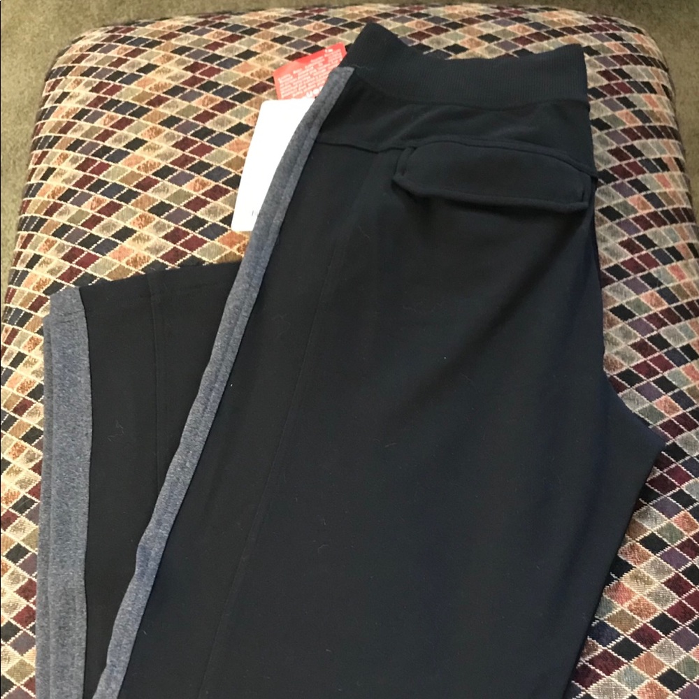 Lululemon Men’s Letterman Pants.